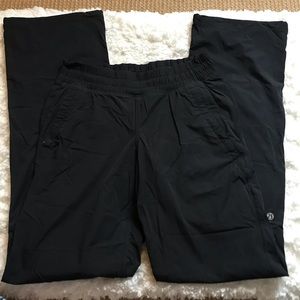 Lululemon pants size 6
